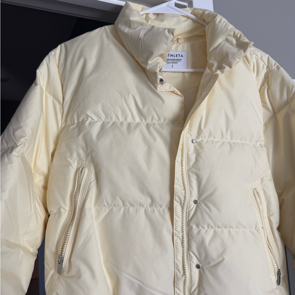 Athleta Pale Yellow Puffer Jacket